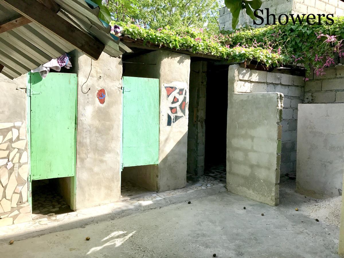 ポルトープランス Haiti Communitereホステル エクステリア 写真